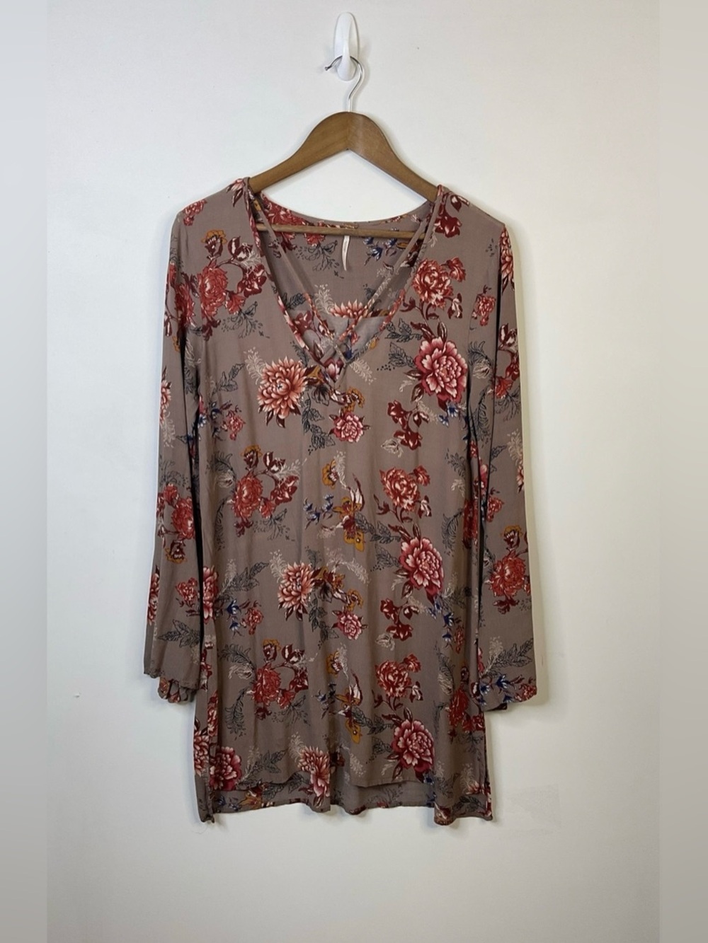 Free People Floral V-Neck Tunic Top or Mini Dress Size Medium
